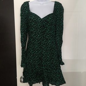 ZARA floral print sweatheart neckline green&black